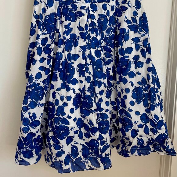 Max Mara Weekend Blue & White Floral Sleeveless Fit & Flare Dress - Picture 3 of 3